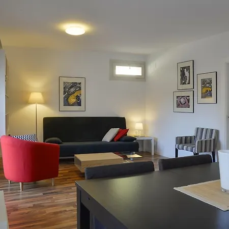 Alhambra Slowhomes Apartment *